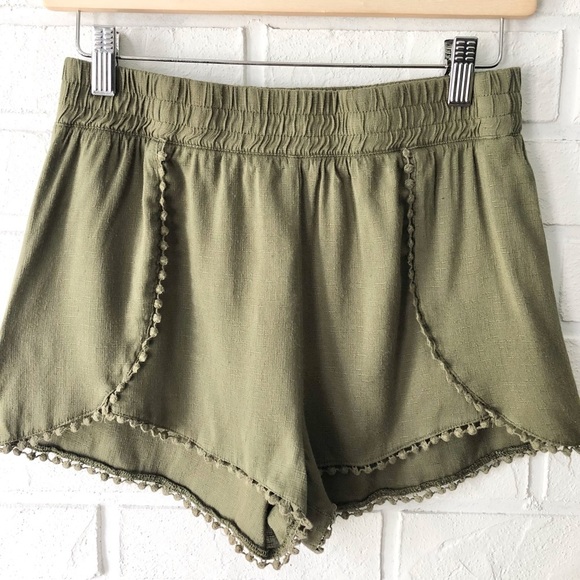 Fashion Nova green pull on high waist shorts S - Picture 2 of 9